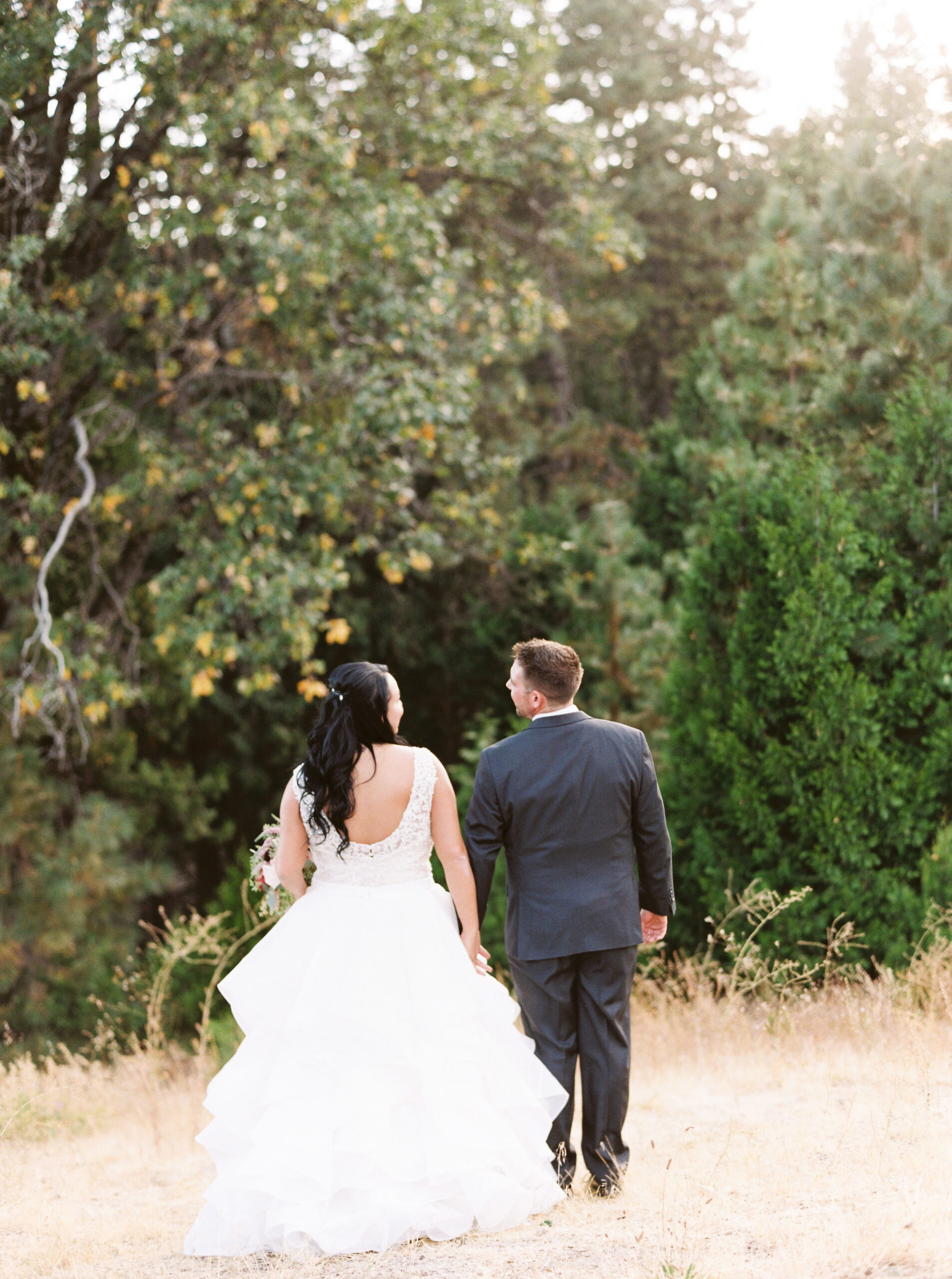 Tenaya-lodge-wedding-at-yosemite-national-park-california-13.jpg