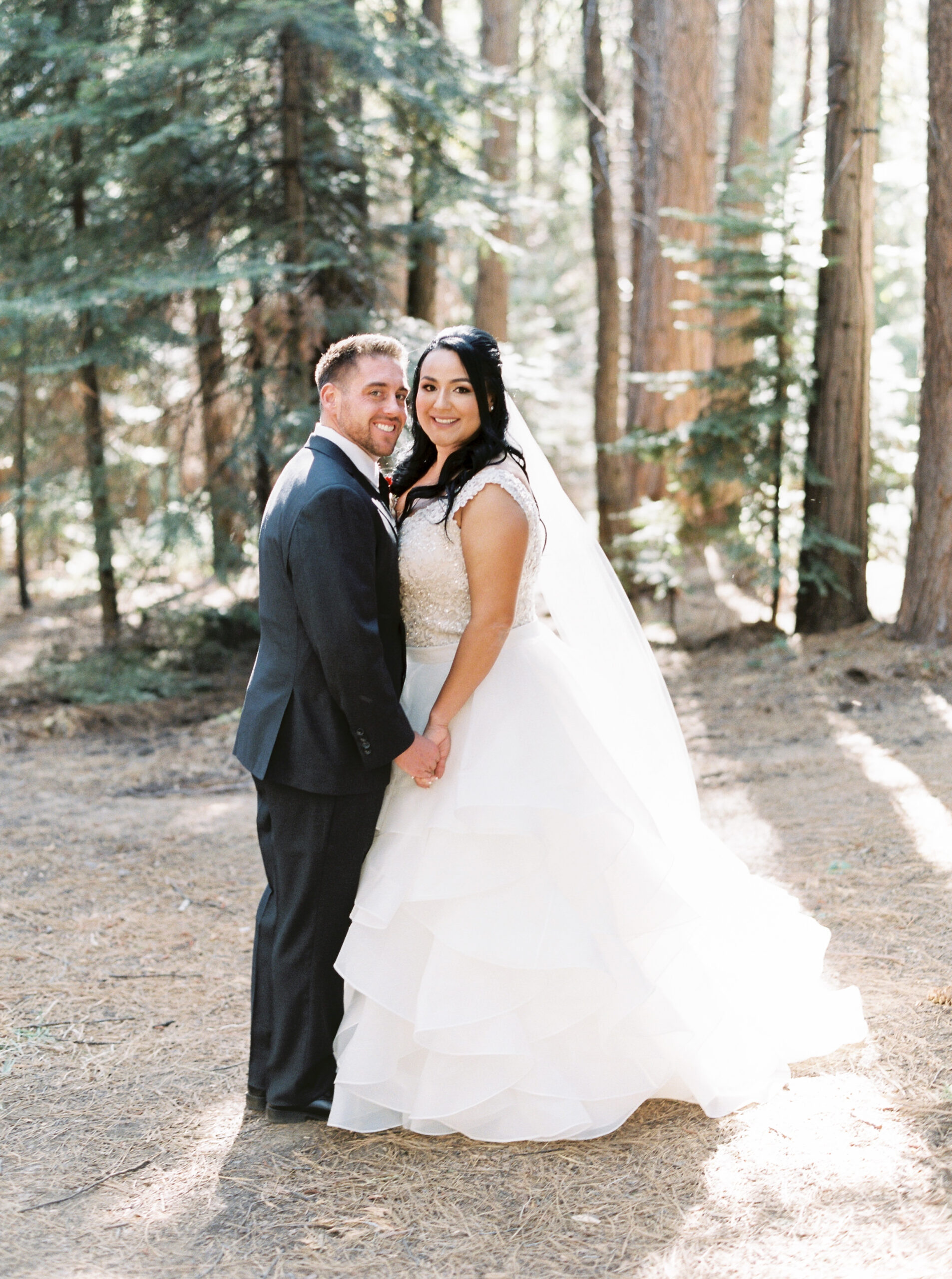 Tenaya-lodge-wedding-at-yosemite-national-park-california-29.jpg